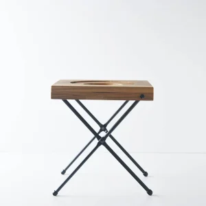 side view of the Flat Green foldable dripper stand