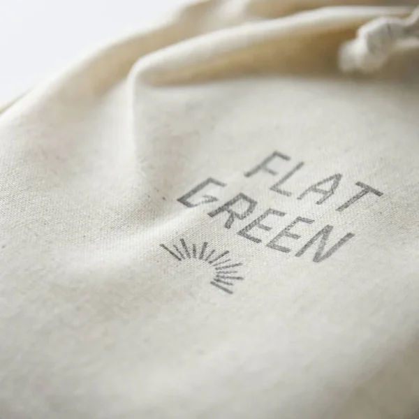 logo printed on the storing bag of the Flat Green dripper stand