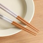 KICCHO 粉紅色和藍色的筷子-狹窄的末端