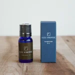 日本樟樹精油與包裝盒