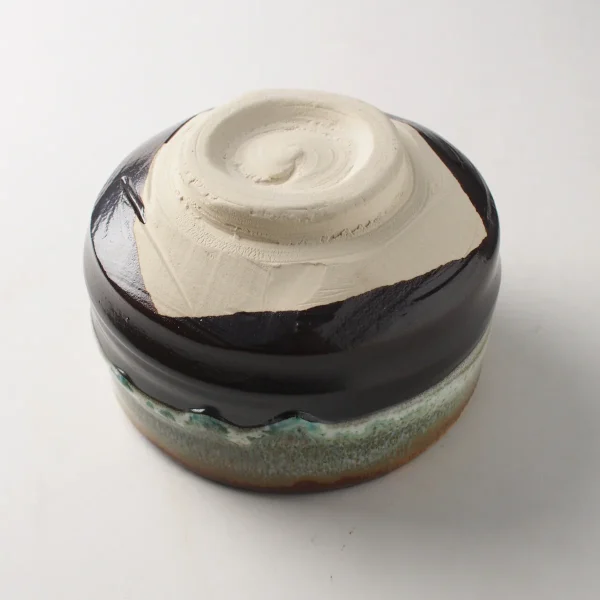 美濃焼抹茶碗底部