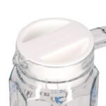 日本製玻璃水壺蓋着白色的蓋子