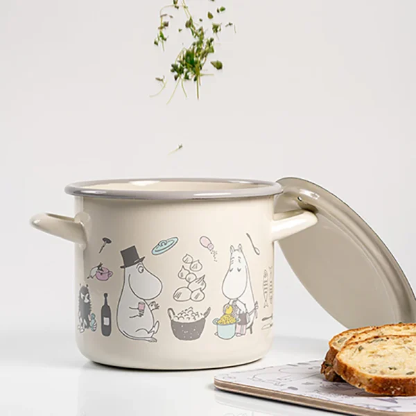 姆明歐洲製琺瑯湯鍋 放在枱面十分漂亮