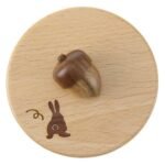 日本實木杯蓋 – 自然色嵌兔子正面