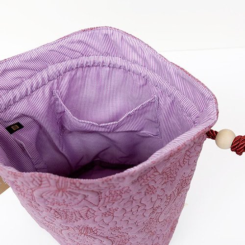 阿美絎縫抽繩袋內部設計與間隔圖片