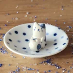 藍色波點小貓線香座正面