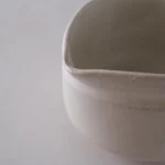 白色美濃焼抹茶碗邊緣單口細節放大圖片