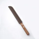 日本燕三条麵包刀放在刀套內