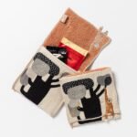 morita Miw 森田手帕小袋- 長臂猿款放小物範例