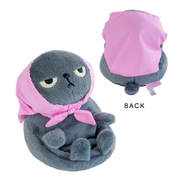 生氣氣的 MACHIKO 手機座不同角度展示拼圖