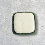 Rokuro Blut's 綠色綠色方形盤底部圖片