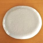 日本製白唐津粗陶橢圓碟 Size L 底部