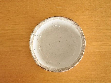 日本製白唐津粗陶小碗正面