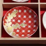 Mizuhiki 平安結小碟禮盒 紅色和金色的圖案