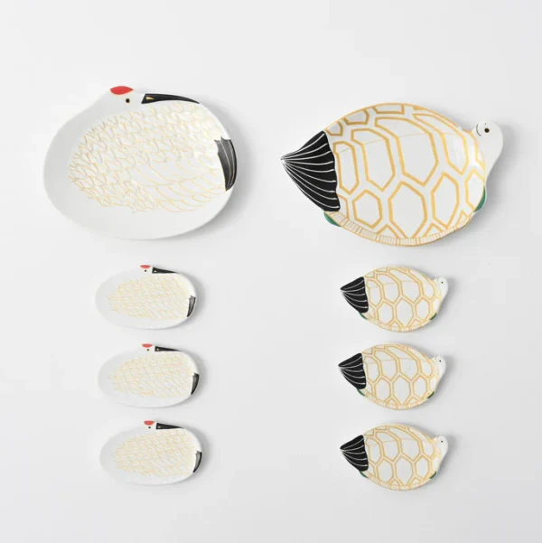 有田燒紅鶴小碟同系列不同尺寸、圖案的產品