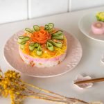 深山Miyama 美濃燒櫻花粉花卉浮雕盤把食物襯托得更加出色、吸引。