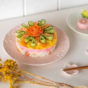 深山Miyama 美濃燒櫻花粉花卉浮雕盤把食物襯托得更加出色、吸引。