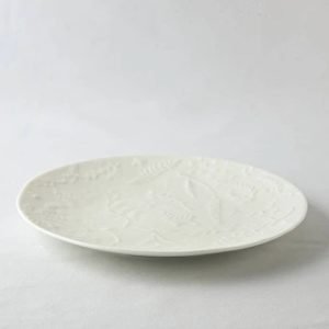 深山Miyama 美濃燒象牙白花卉浮雕盤 21cm 側面圖