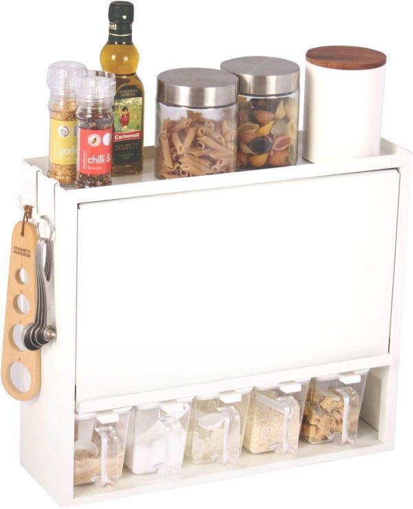 川口工器 調味料收納箱 白色（含5個調味盒）放了調味料的白色背景正面圖片。