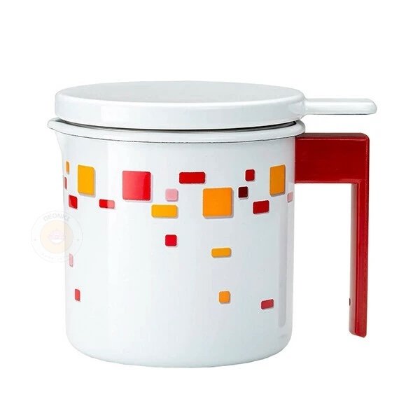 日本琺瑯油壺蓋上蓋子後的正面蓋上蓋子的以後圖片白色背景白色背景圖片