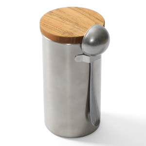 日本製 高桑金属不鏽鋼真空咖啡豆罐 size L 220g 與附上的咖啡豆匙羹插在罐旁邊的白色背景圖片