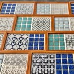 不同款式的日本製SATOMIMI 咖啡托盤放在一起的圖片