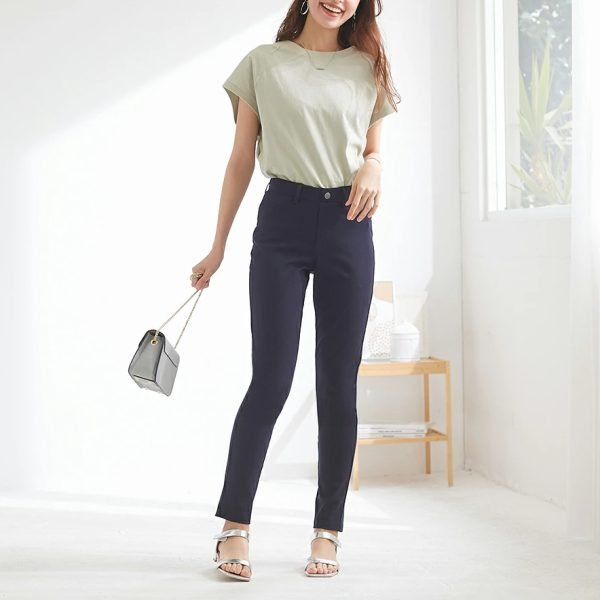 Gunze Tuche 彈性修身直腳褲 2025 SS款 圖5