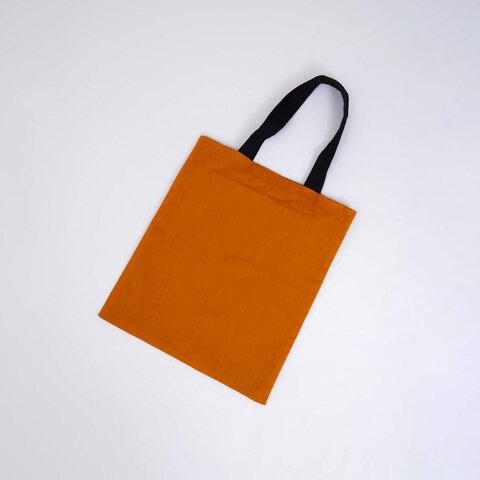 Maison Bengal|MQ 狗狗手提袋灰色背景背面圖