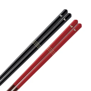 日本製 Tetote OSHIDORI 鴛鴦對筷的頭部特寫