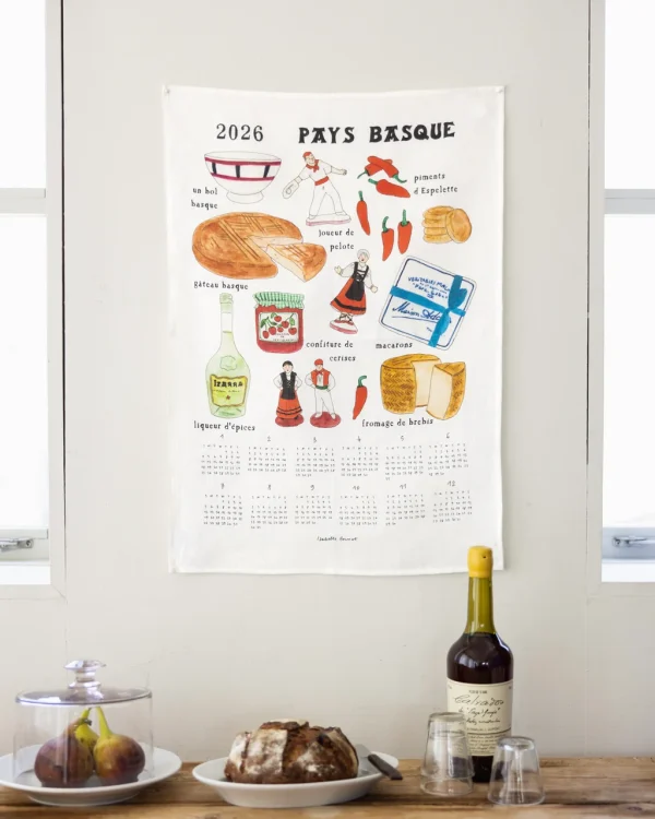 Fog Linen Work 2026 亞麻年曆布 - Basque Souvenir 掛在白色牆上