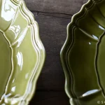 橄欖綠款STUDIO M' Sobokai Communus 饗宴浮雕盤邊緣細節特寫