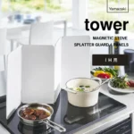 日本 TOWER 電磁爐專用 磁吸4截擋油板白色款攤開放在電磁爐上使用