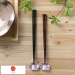 日本製造 津輕琉璃 x 若狹塗 櫻花托架連對筷禮盒（正面・實拍）