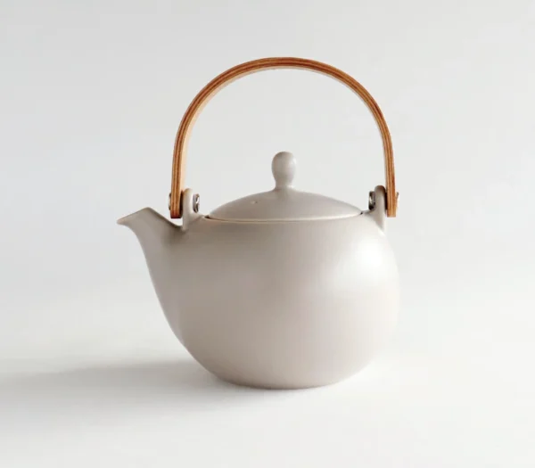 SALIU YUI 祥「結」日本製美濃燒日式茶壺 600ml 灰色 茶壺正面