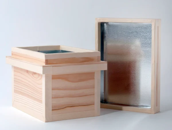 靜岡製 矮身款茶箱 5kg 茶葉用, 上蓋打開並立於箱旁