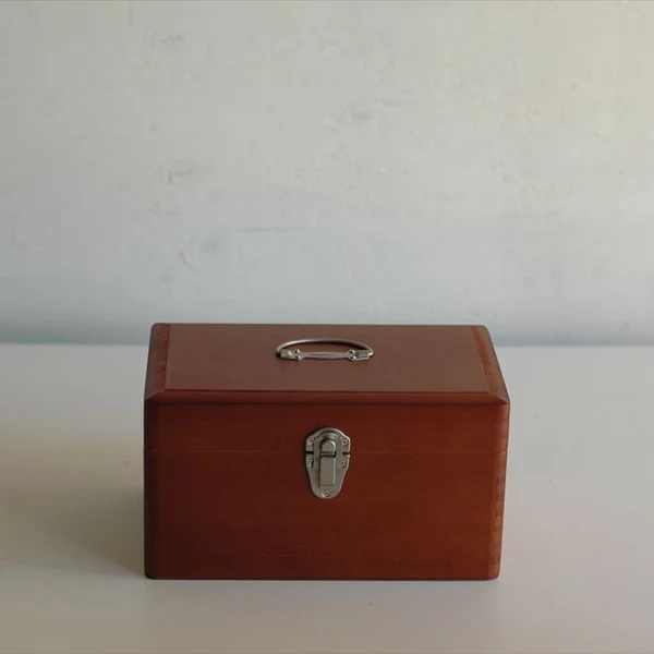 🇯🇵 倉敷意匠 日本鐵杉 急救藥箱(大),正面主圖