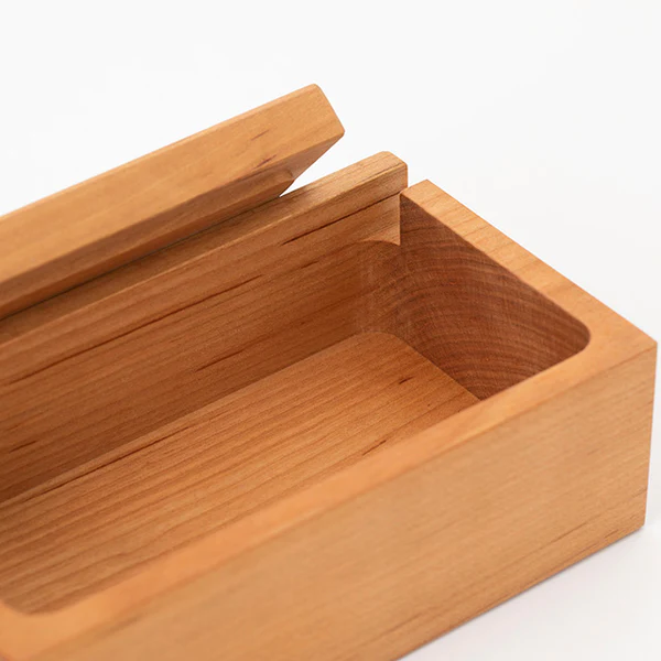 山櫻木牛油盒蓋子打開,裏面的放大圖