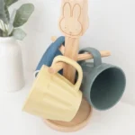 MIFFY 木製杯架吊掛馬克杯示意