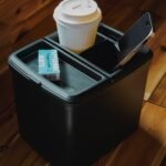 GORDON MILLER 多功能車用垃圾桶 – 帶飲料架