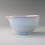 日本製 美濃燒 春風 片口抹茶碗 - side view