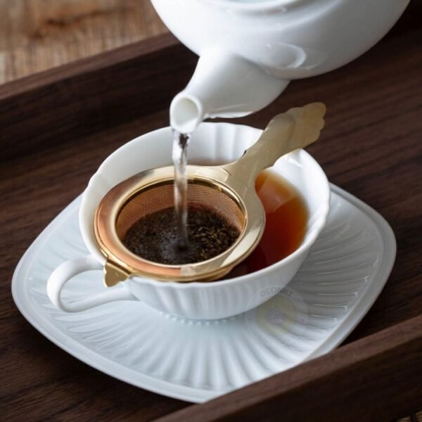 日本製 金色不鏽鋼濾茶器 (附手柄)