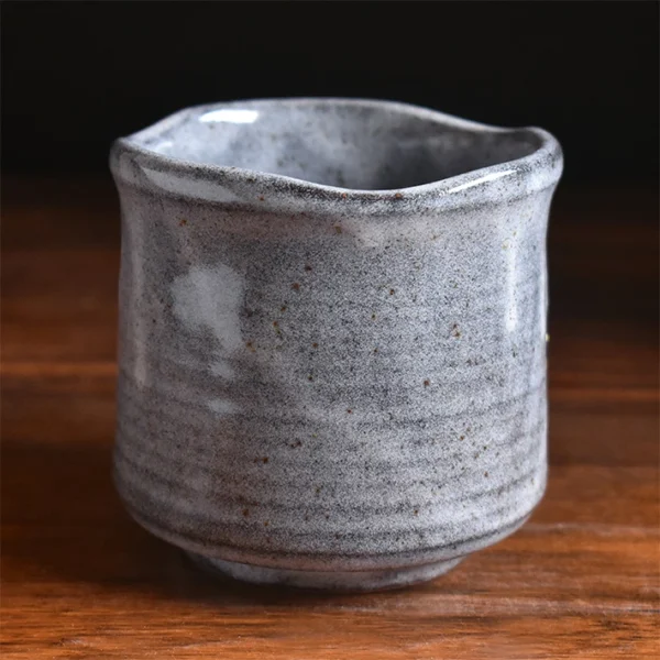 日本製 九谷燒 手繪兔子大湯呑｜茶杯 (一對裝)