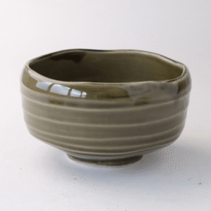 日本製 美濃燒 蓬蒿綠花型抹茶碗