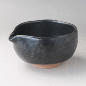 日本製 美濃燒 黑釉櫛雕片口抹茶碗
